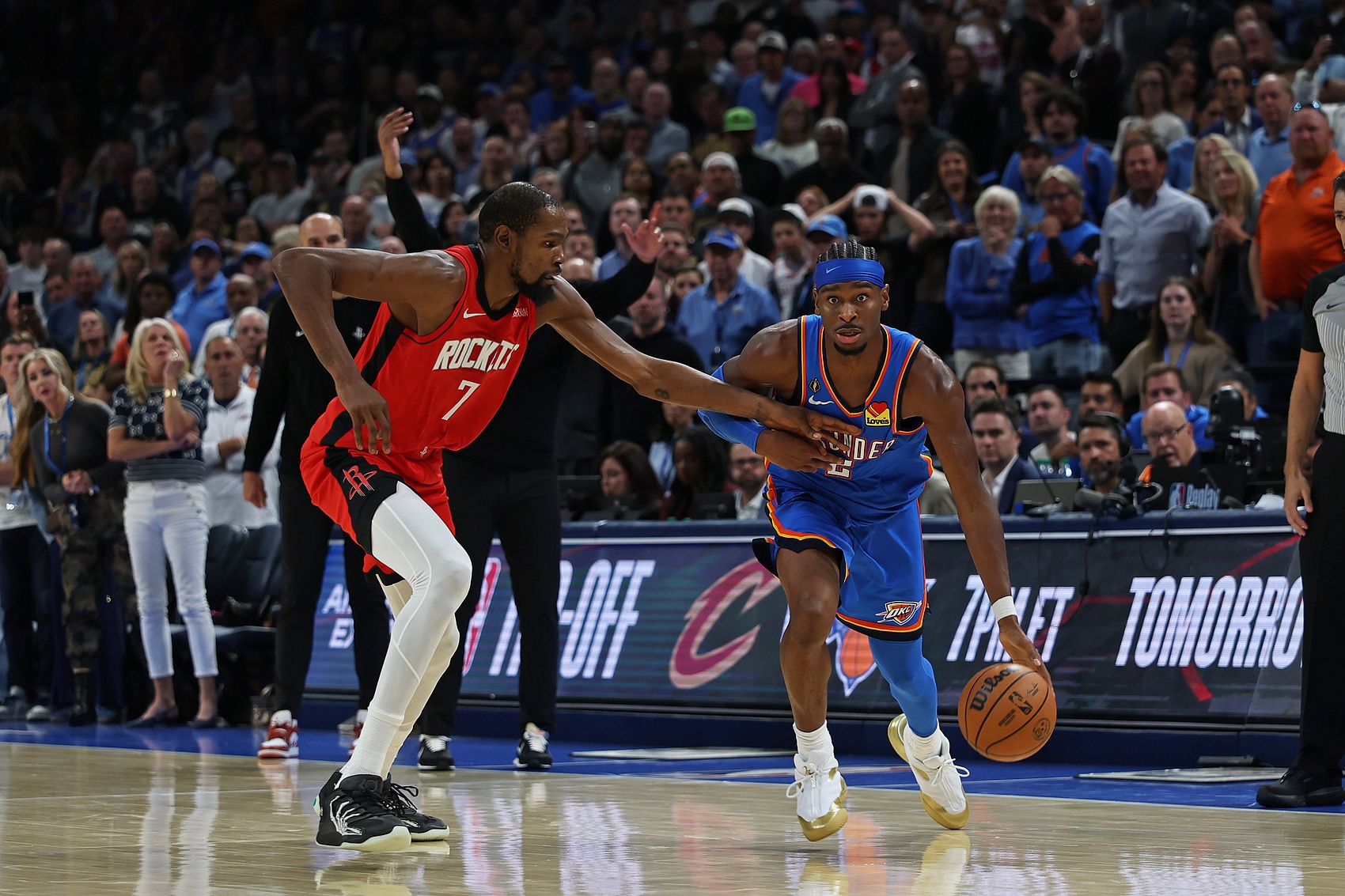 世界杯中国-稳定性！亚历山大连续200场得分上双 现存第二长&amp;仅次杜兰特307场